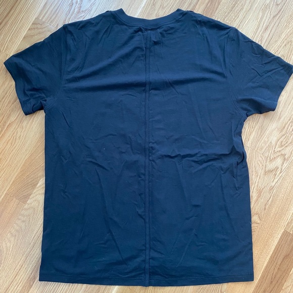 NWOT Lululemon All Yours Tee Black - Picture 3 of 3